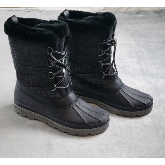 Ozark Trail Womens Winter Boots sz 10 Lace-up Duck Faux fur Black snow cute EUC - Picture 1 of 10